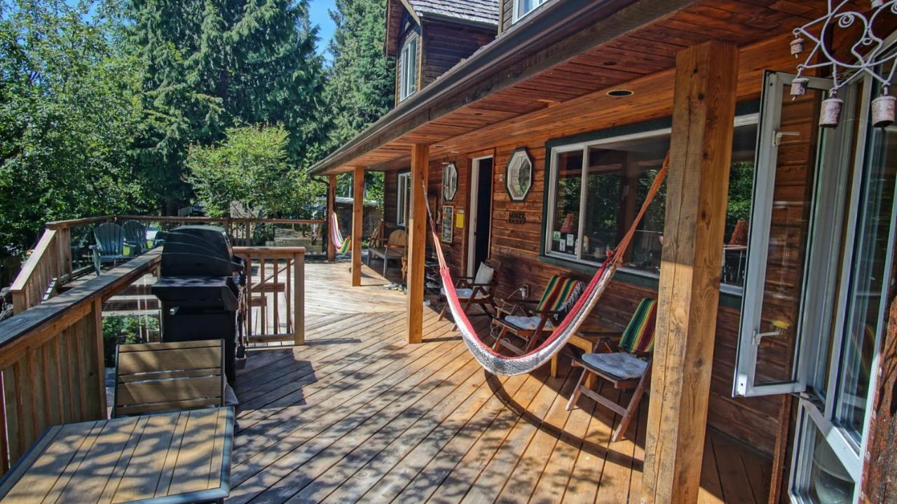Up The Creek Backpacker'S Lodge Roberts Creek Exteriör bild